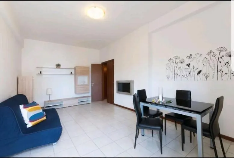 Liz Vacanze Apartment